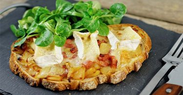 Tartines normandes aux pommes & Camembert