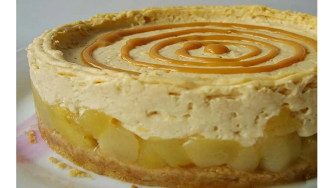 Entremet pomme – poire mousse au caramel au beurre salé