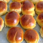 Pain au lait pour le goûter des enfants