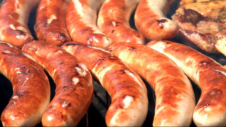 Des saucisses contaminées à la listeria arrivent en France