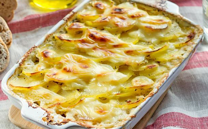 Gratin de panais-pommes de terre sur lit de lardons