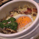 Œufs cocotte aux lardons et champignons