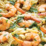 Ces spaghettis aux crevettes et à l'ail sont à tomber