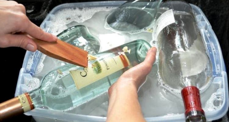 Apprenez à nettoyer votre maison avec du sel : 7 choses qu’il fait mieux que les produits chimiques