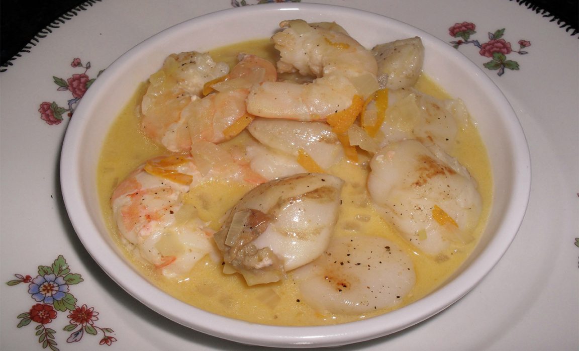Cassolette de Saint-Jacques et gambas