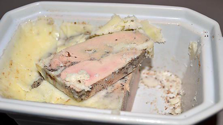 Terrine de foie gras de canard saveur pain d'epices