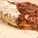 Magret de canard sauce poivres à la crème