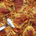 Casserole de poulet et riz à la tomate