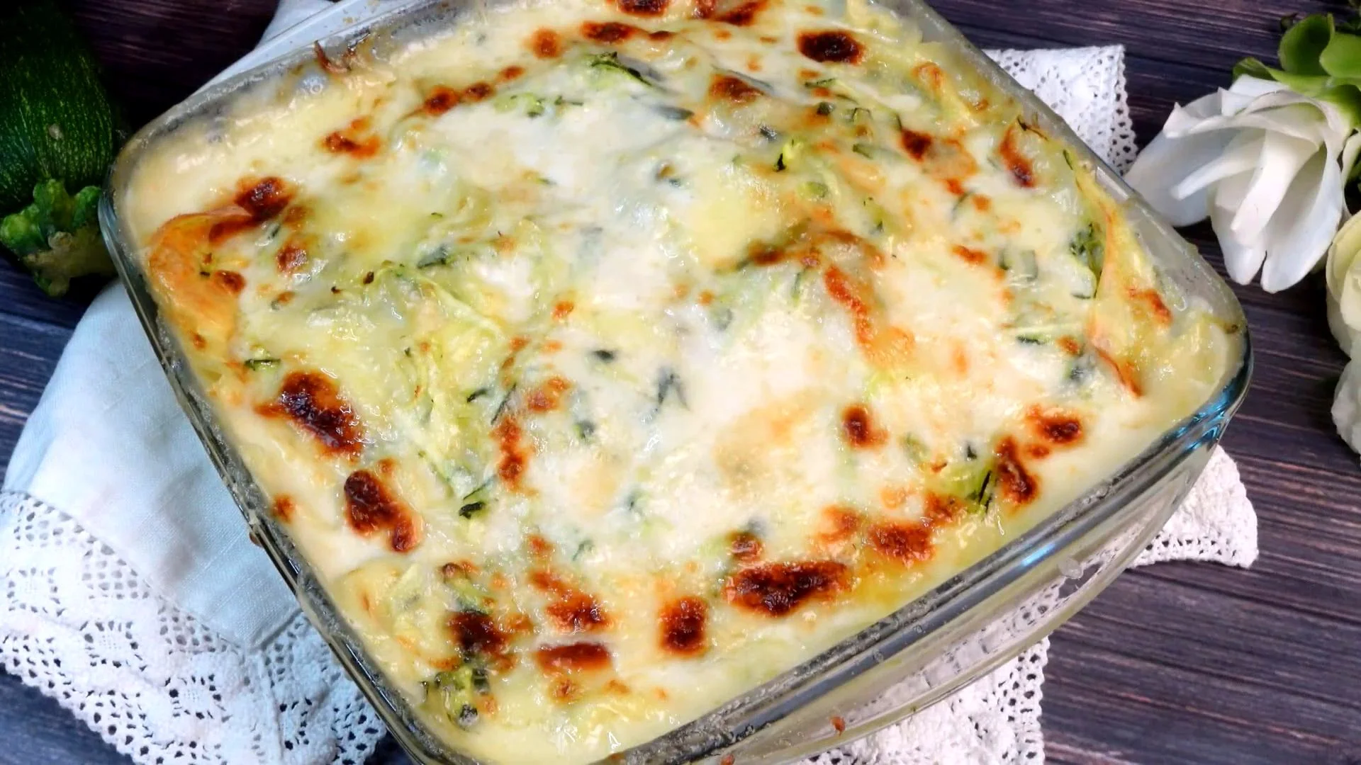 Lasagnes courgettes crues sans friture prêtes en 5 minutes