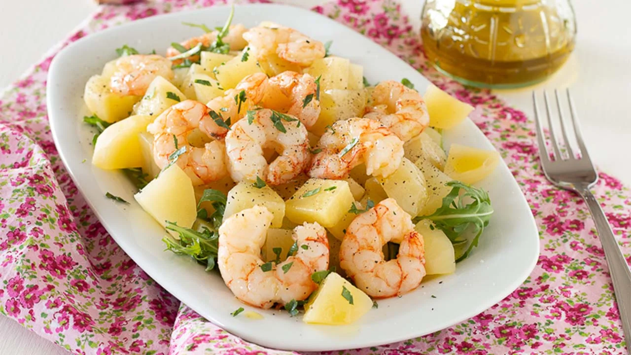 Salade de pommes de terre et crevettes