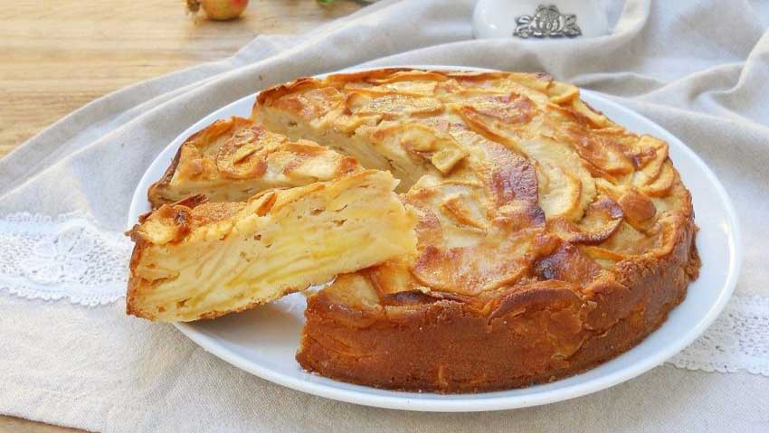 Gâteau aux pommes invisible Cyril Lignac facile